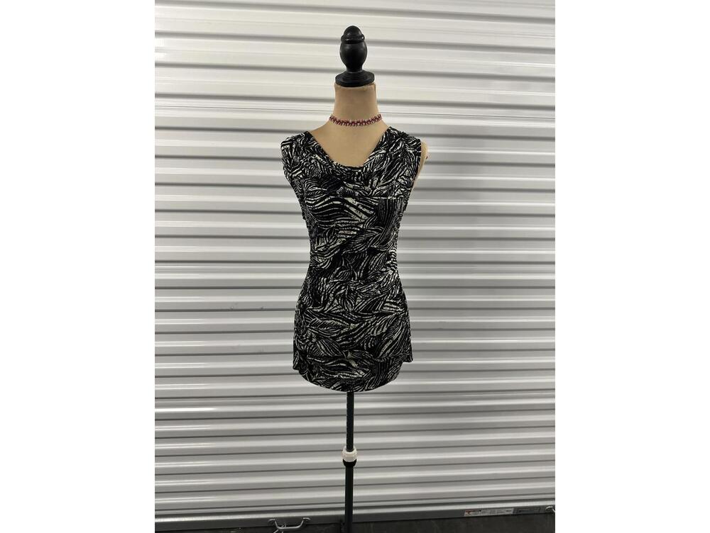 Y2K Charlotte Ruse Backless top – Size medium